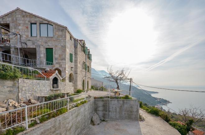 Apartments With A Parking Space Brela, Makarska - 11552 Extérieur photo